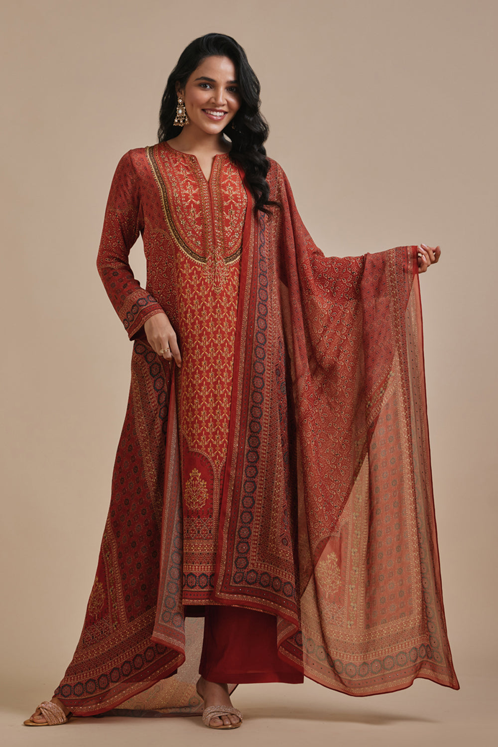 Luma Suit Dupatta Set