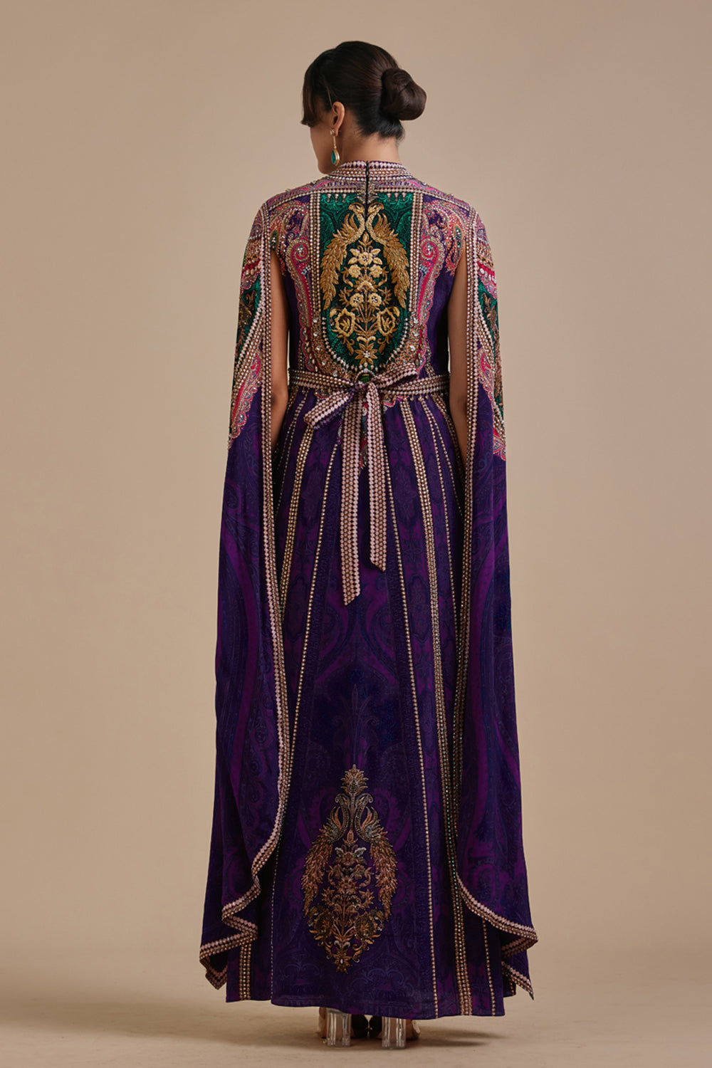 Surkh Gown