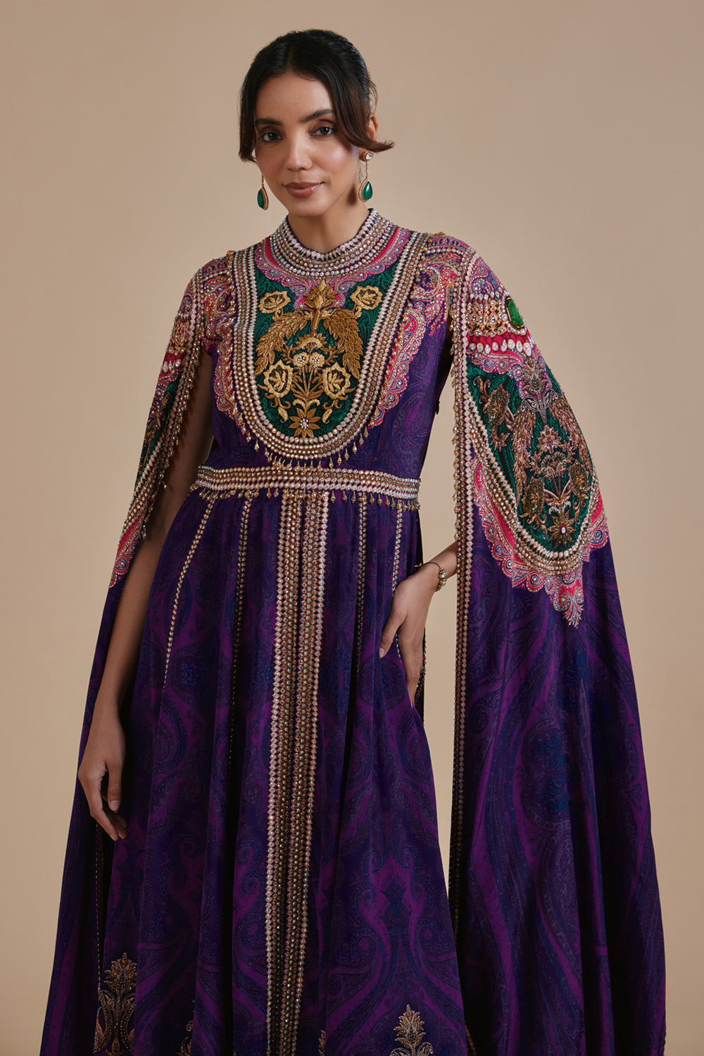 Surkh Gown